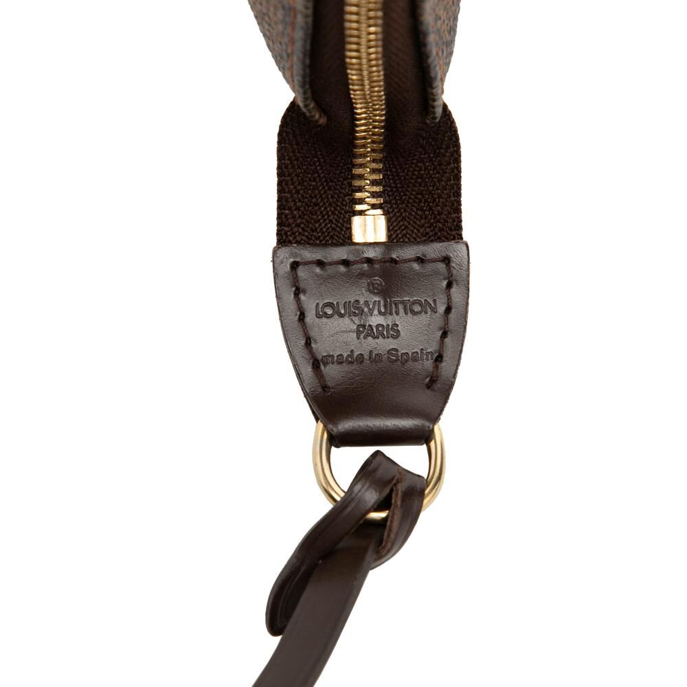 Louis Vuitton Pochette Accessoires