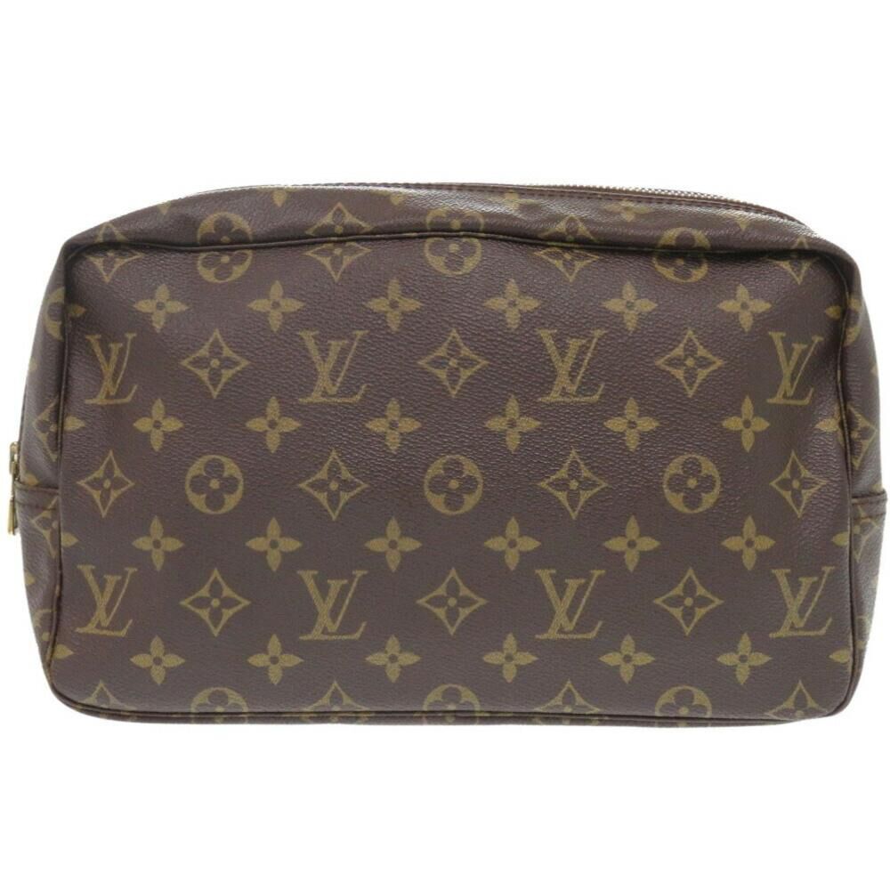 Louis Vuitton Clutch