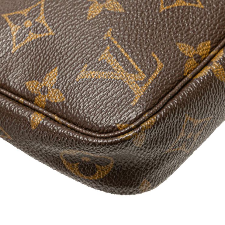 Louis Vuitton Pochette Accessoires