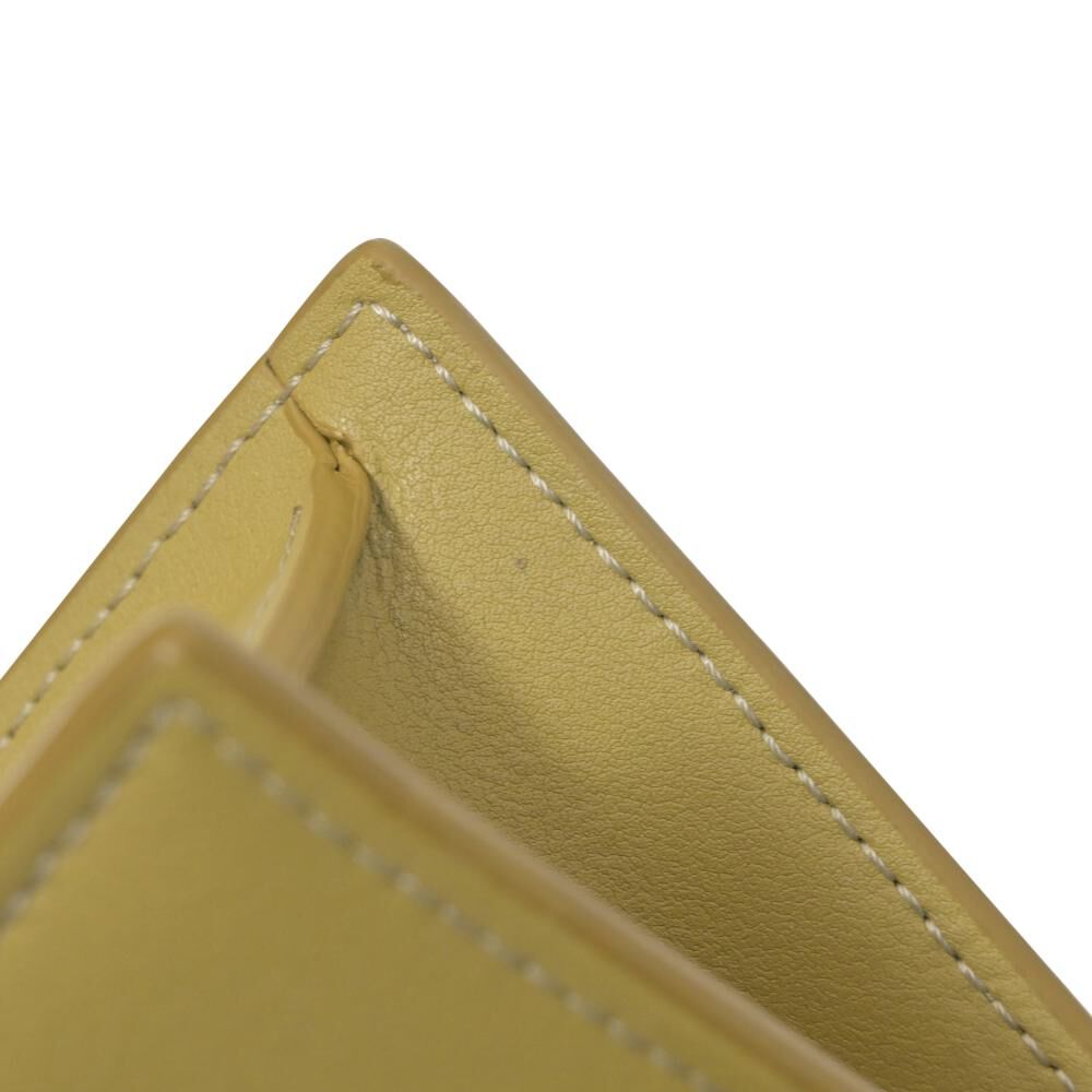 Jacquemus Le Chiquito