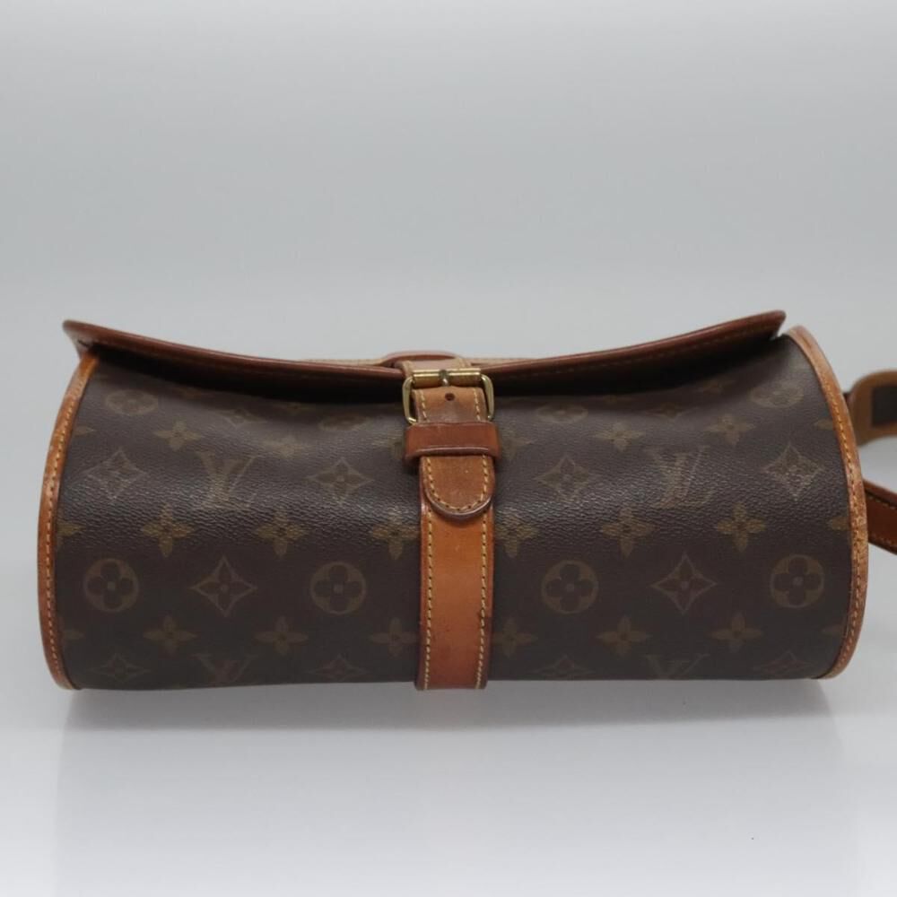 Louis Vuitton Shoulder Bags