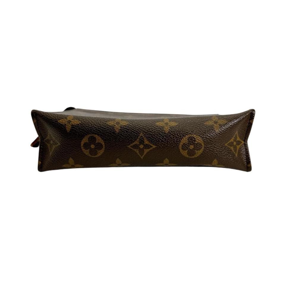 Louis Vuitton Poche Toilette