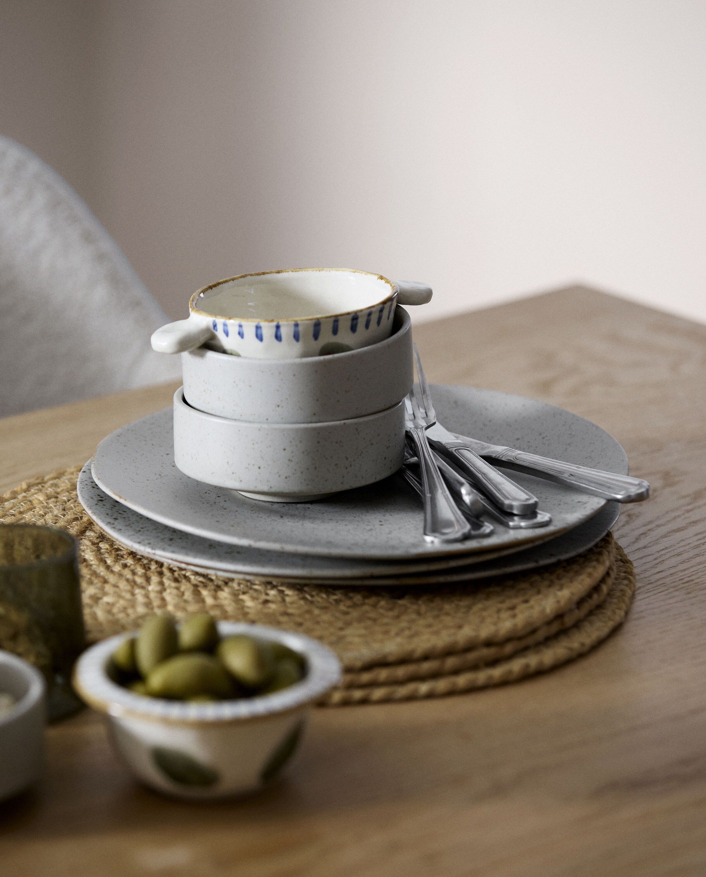 GRAINY serving bowl, L - sand