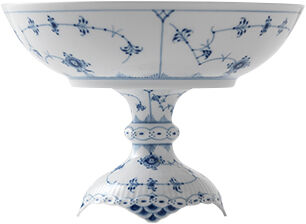 Blue Fluted Half Lace sk&aring;l p&aring; fot 80 cl/ h:15 cm b:21 cm