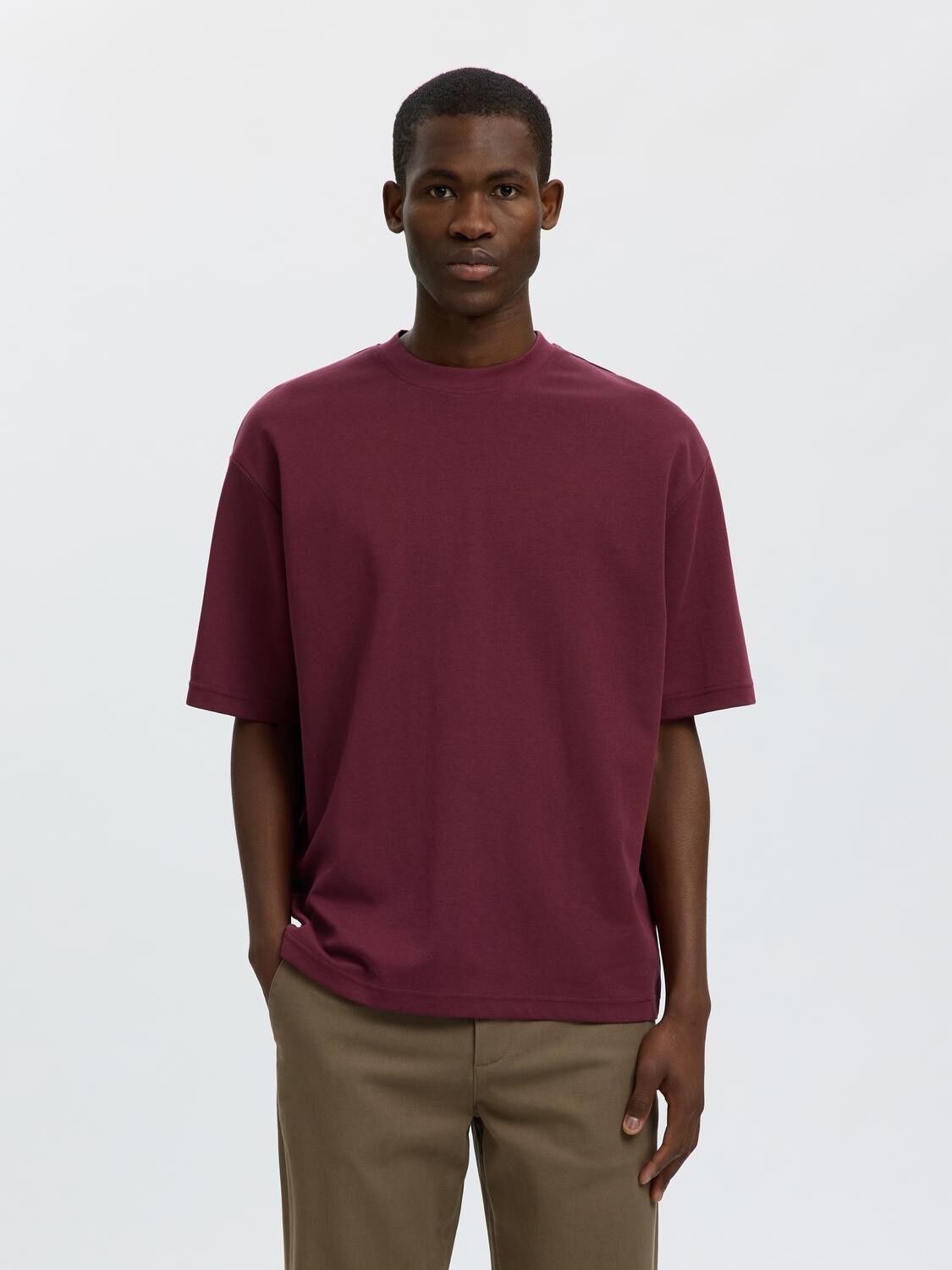 Slmlooseoscar Ss O-Neck Tee Noos