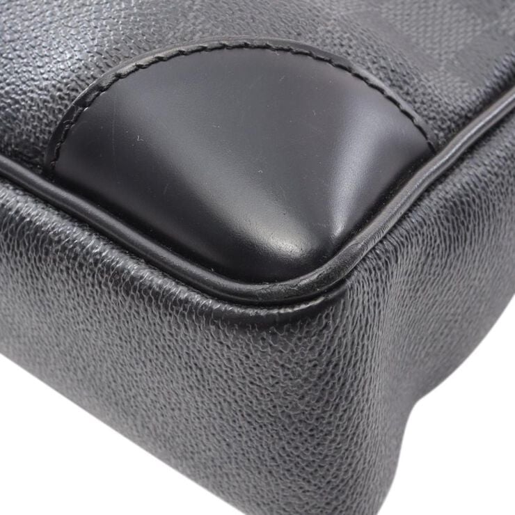 Louis Vuitton Porte Documents Voyage