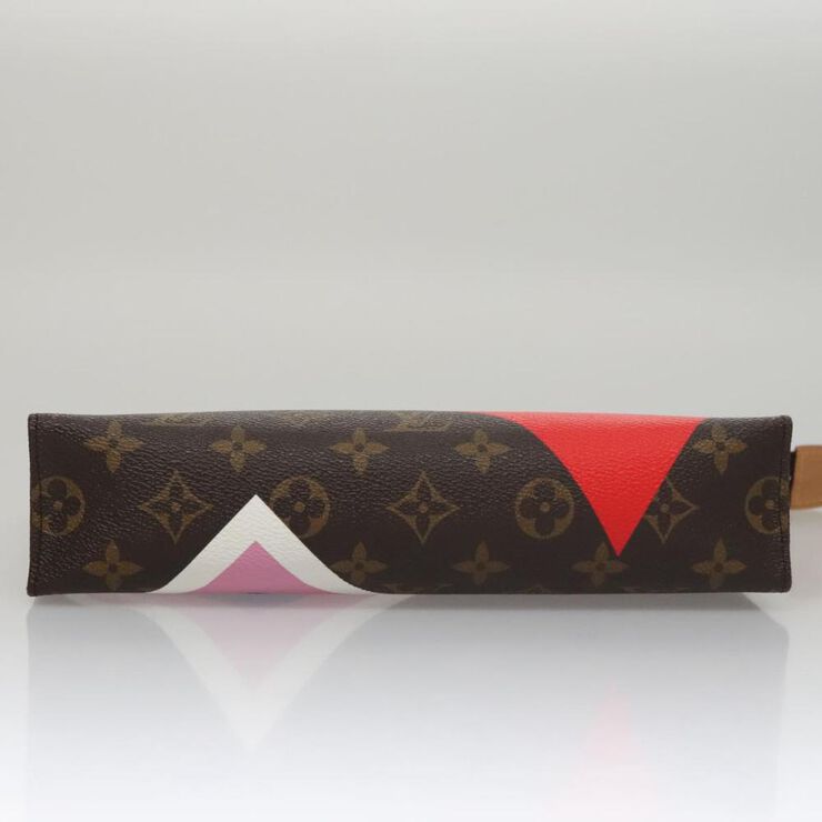 Louis Vuitton Poche Toilette