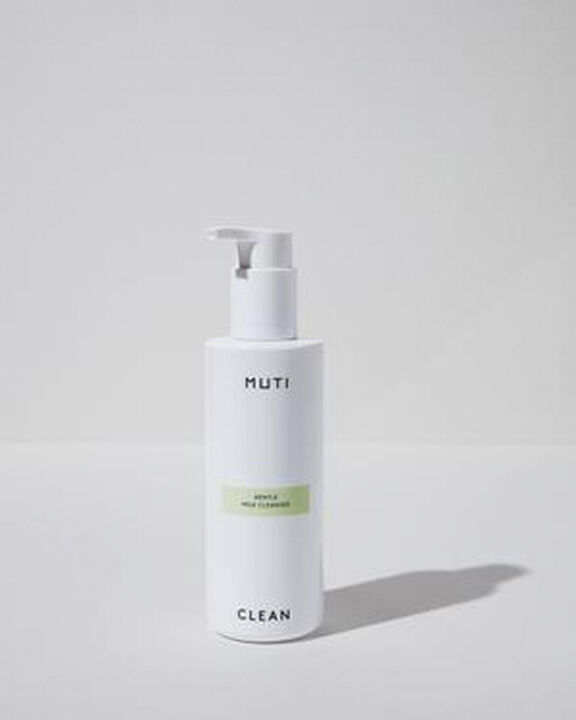 MUTI CLEAN Gentle Milk Cleanser