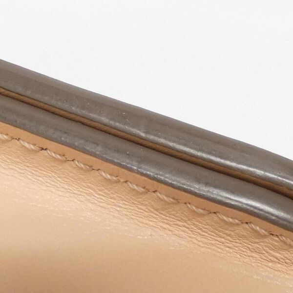 Louis Vuitton Pont Neuf