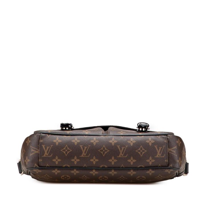 Louis Vuitton Messenger