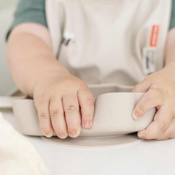 Silikone Stick & Stay skål Sheepy Sand