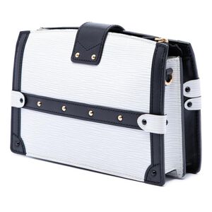 Louis Vuitton Clutch