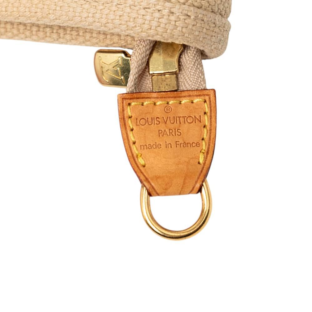 Louis Vuitton Antigua