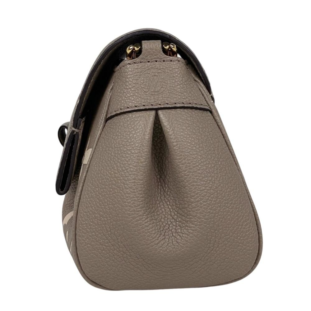 Louis Vuitton Favorite