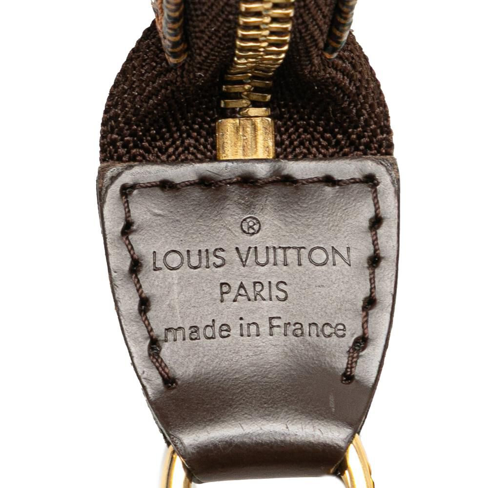 Louis Vuitton Pochette Accessoires