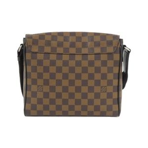 Louis Vuitton District