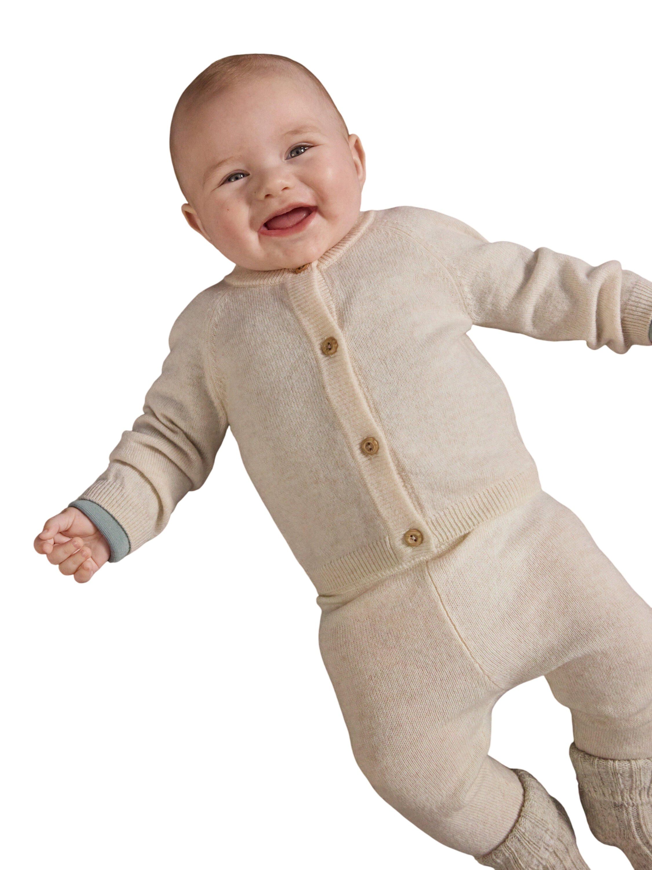 Cardigan knitted wool