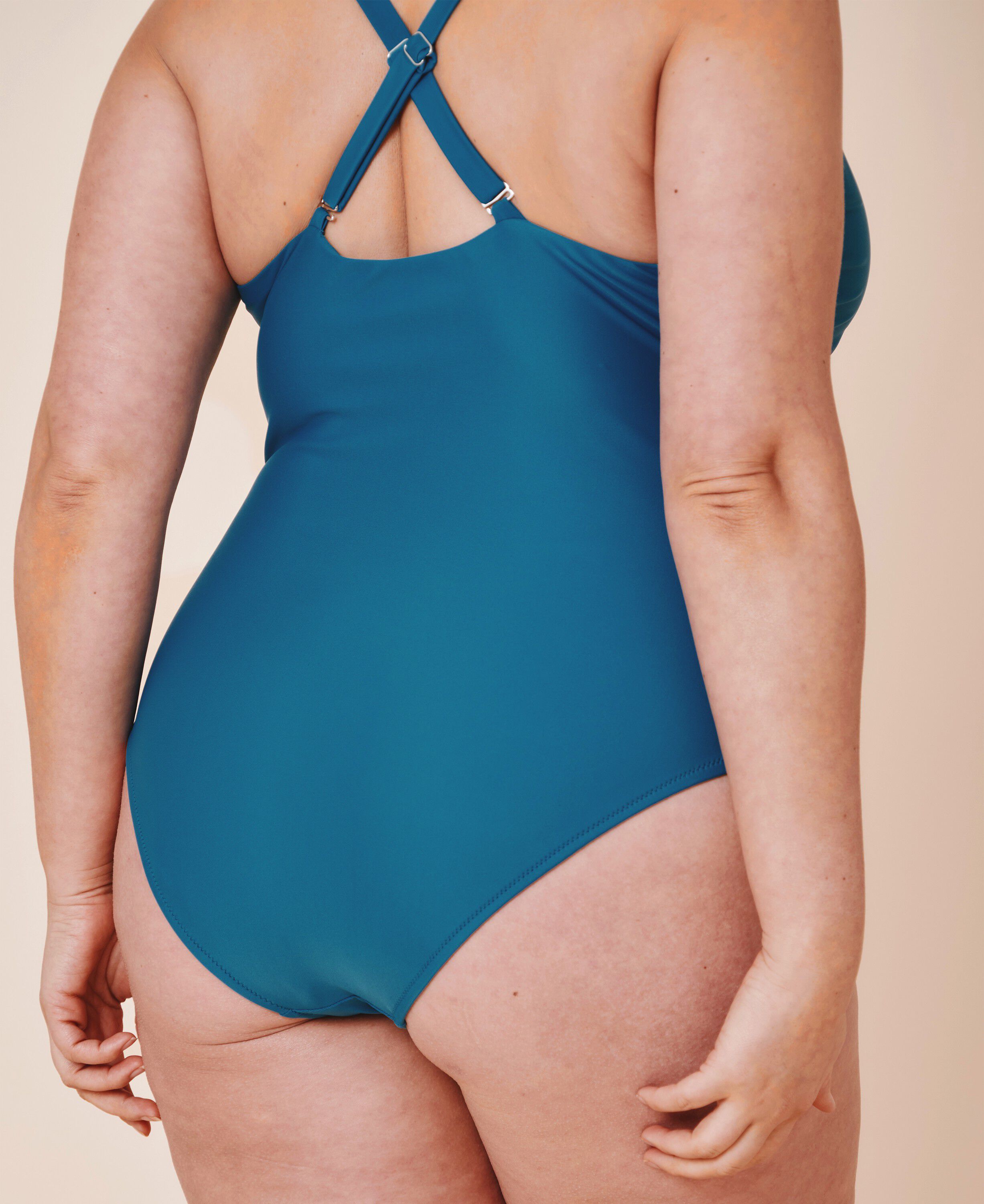 Medewi draperad baddr&auml;kt