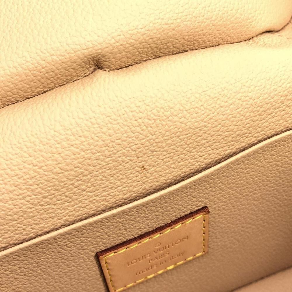 Louis Vuitton Handbag
