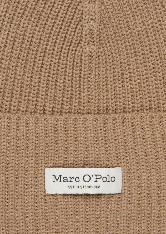 Beanie, knitted, with fold-up