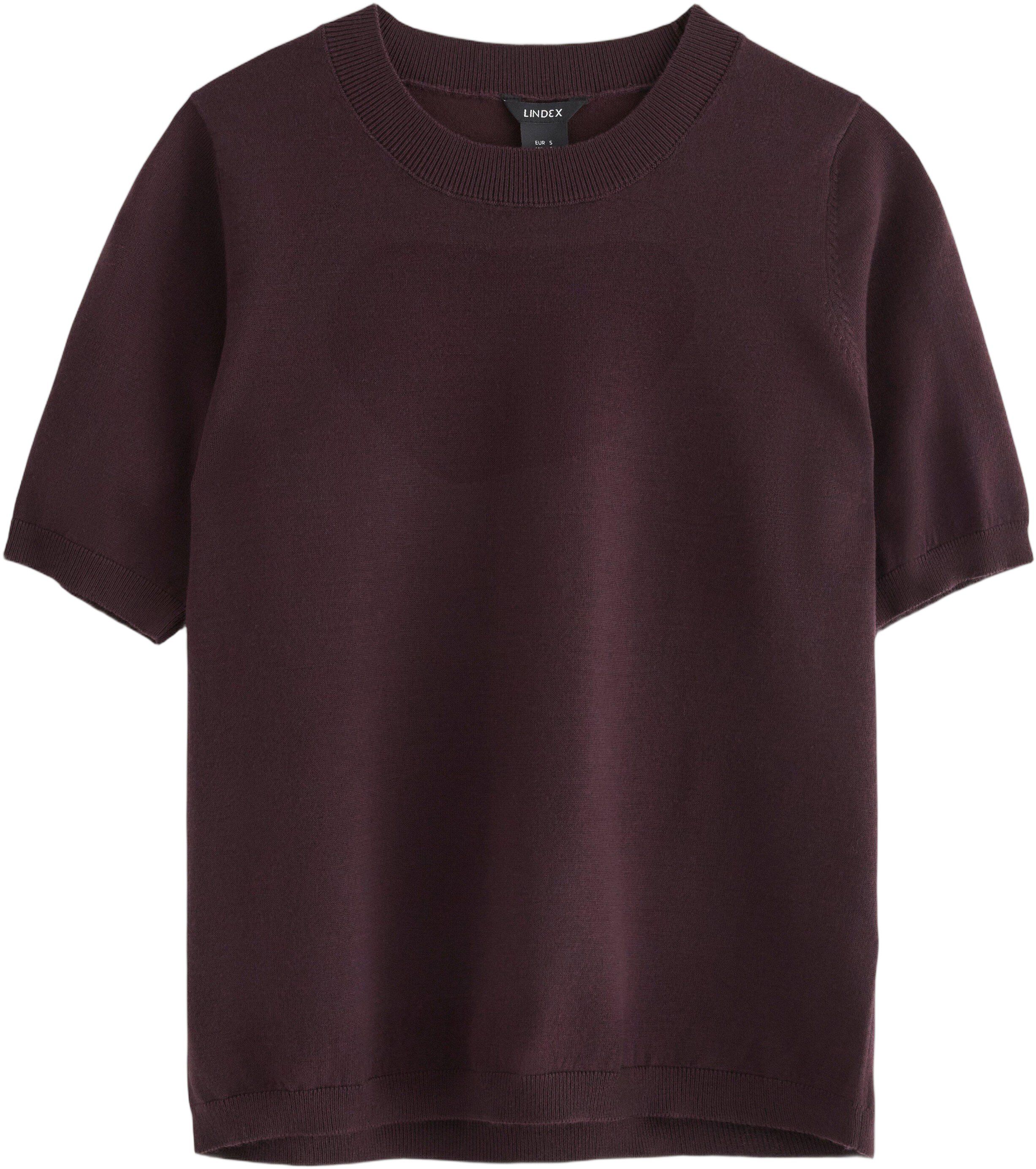 Finstickad topp med rund halsringni