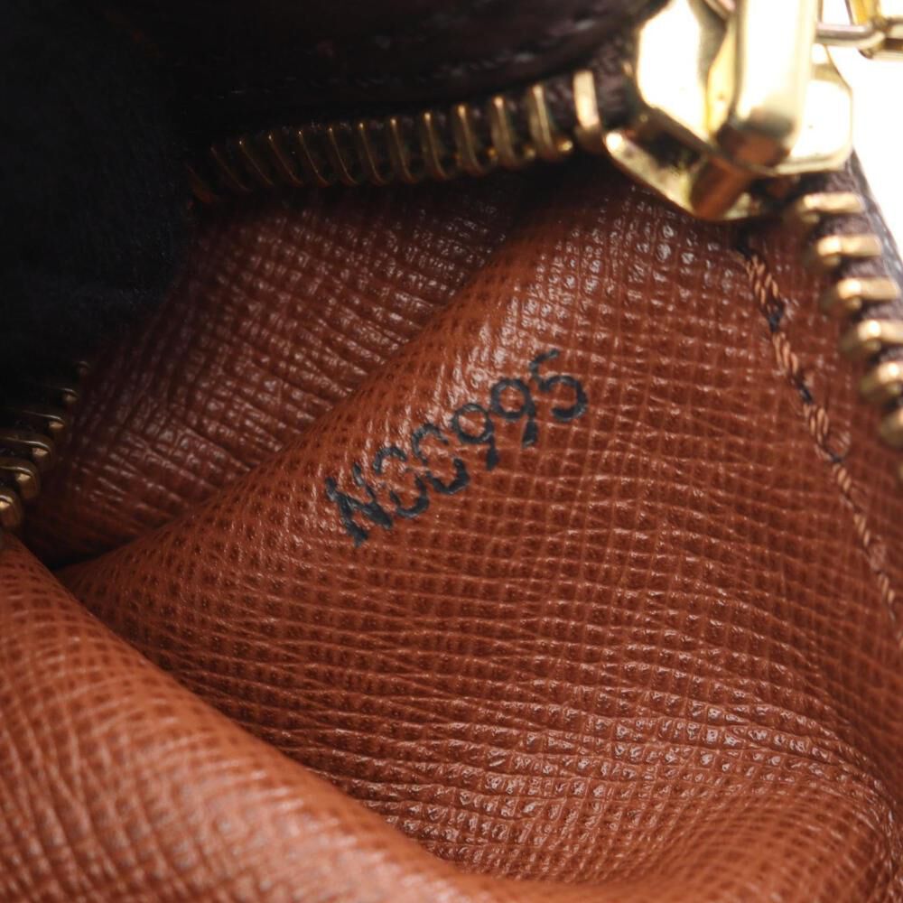 Louis Vuitton Papillon