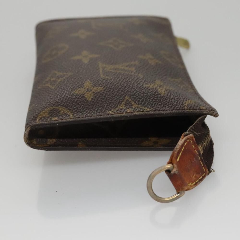 Louis Vuitton Pouch