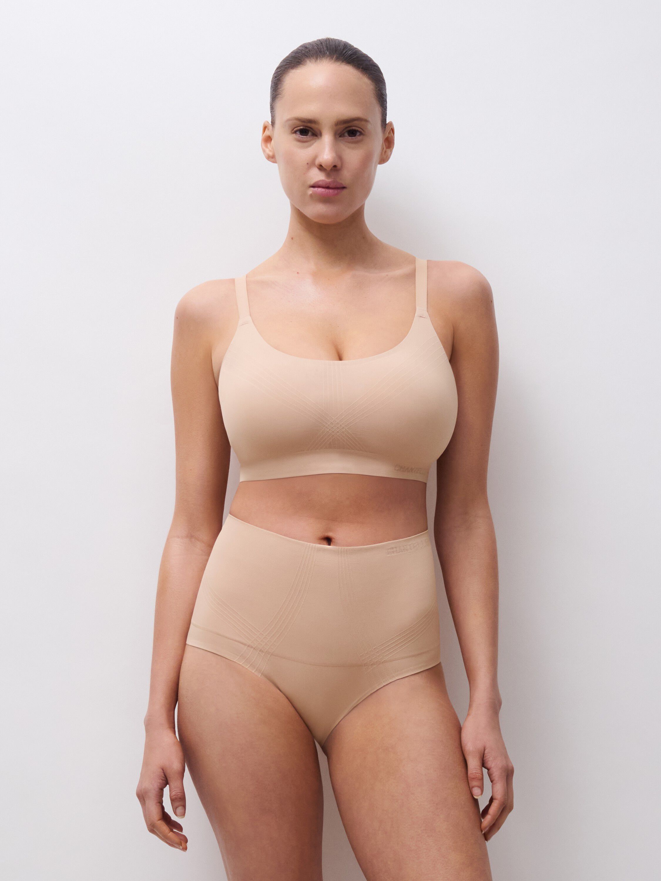 CO SHAPEWEAR TOP WIREFREE SUPPORT T