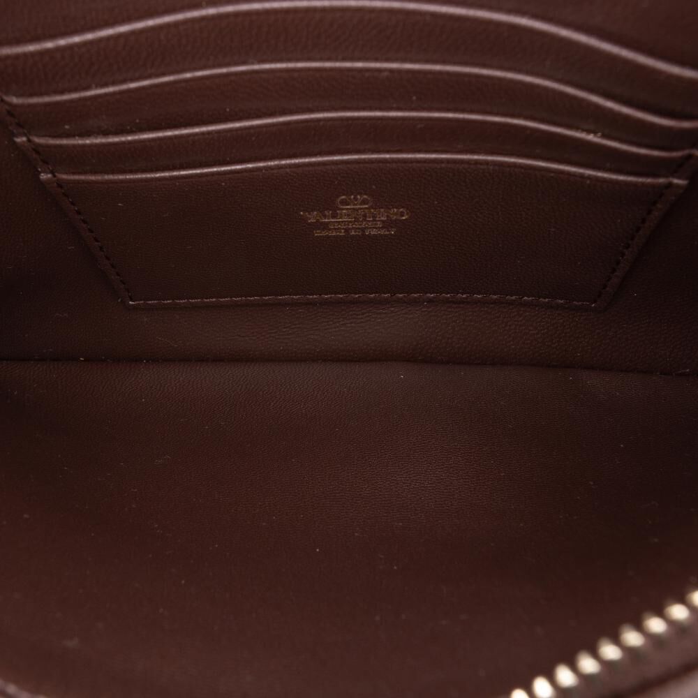Valentino Pouch