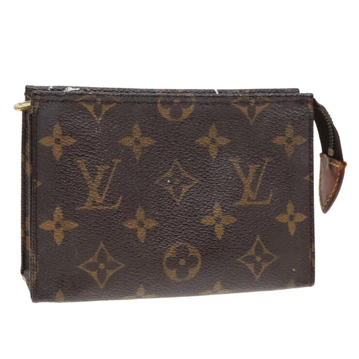 Louis Vuitton Poche Toilette