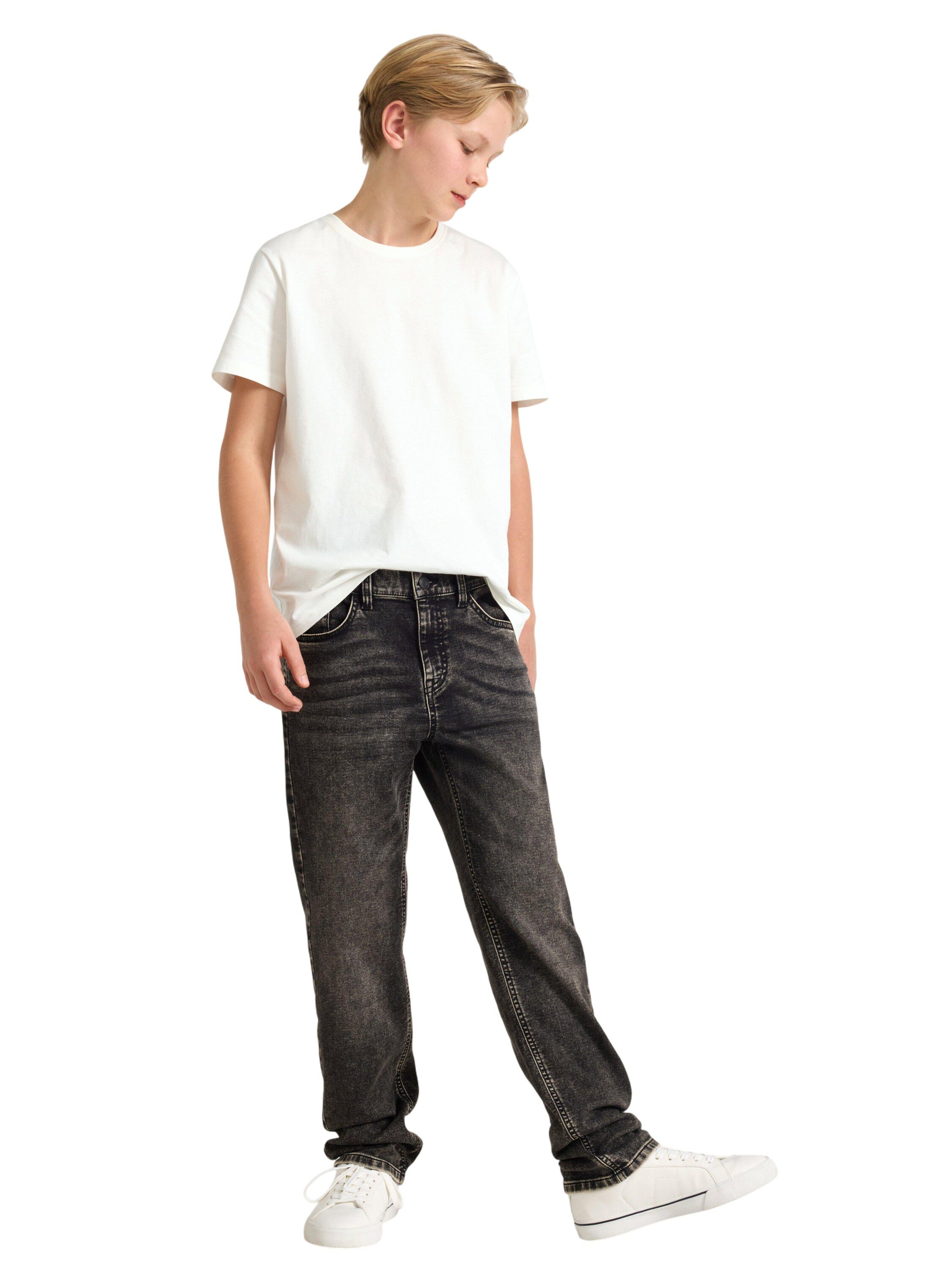 Comfy jeans in our fit STAFFAN, in