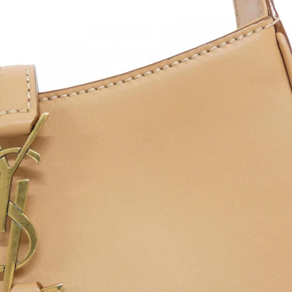 Yves Saint Laurent Handbag