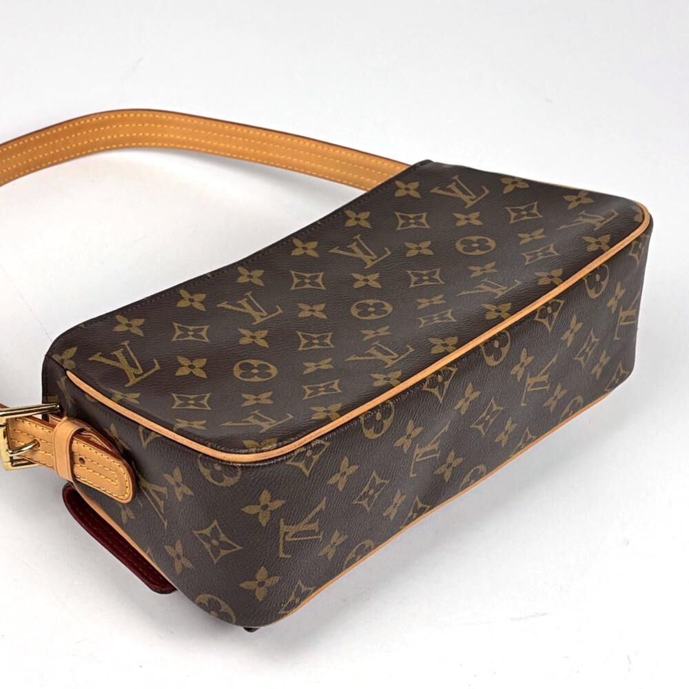 Louis Vuitton Cite