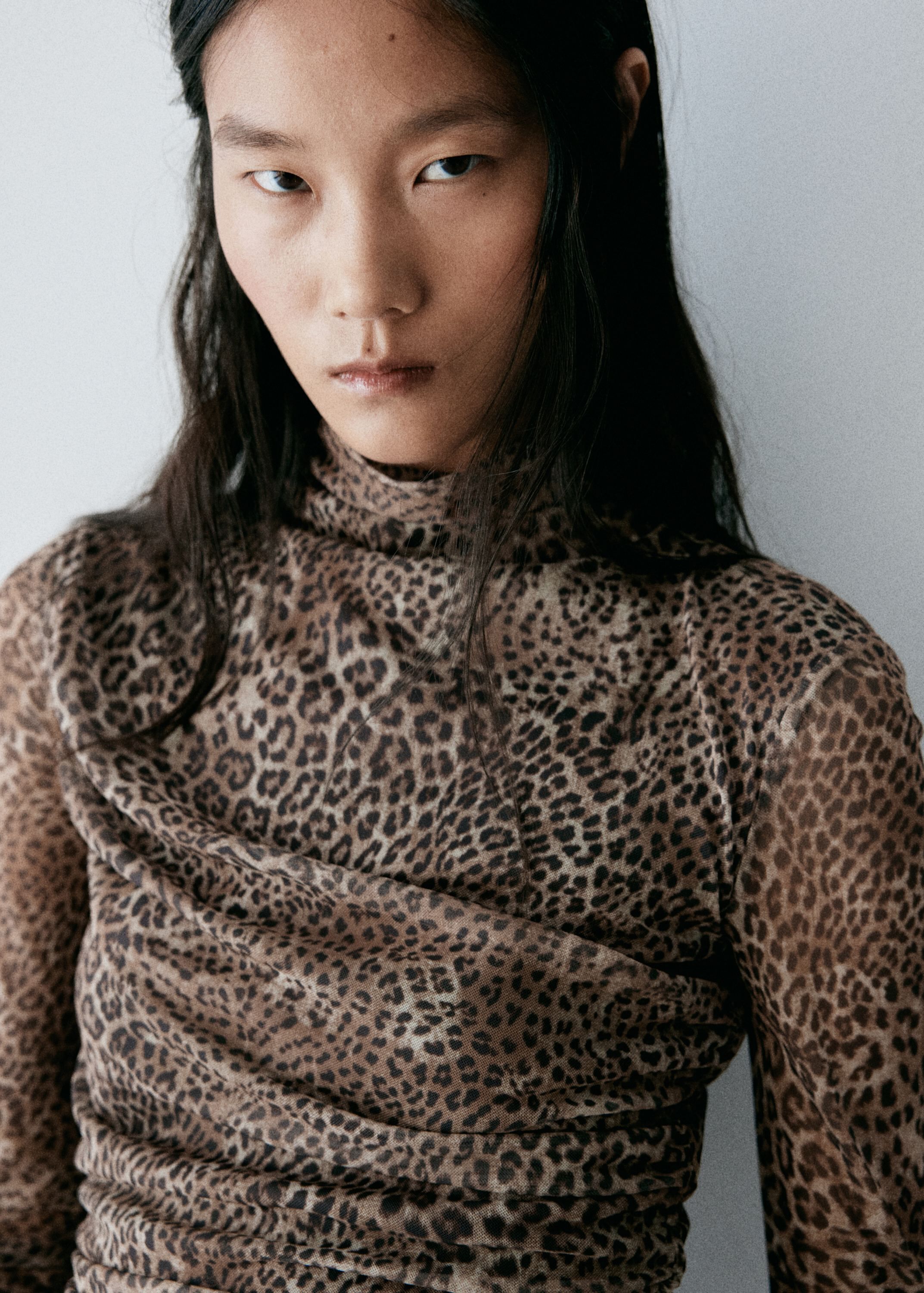 Animal print ruched T-shirt