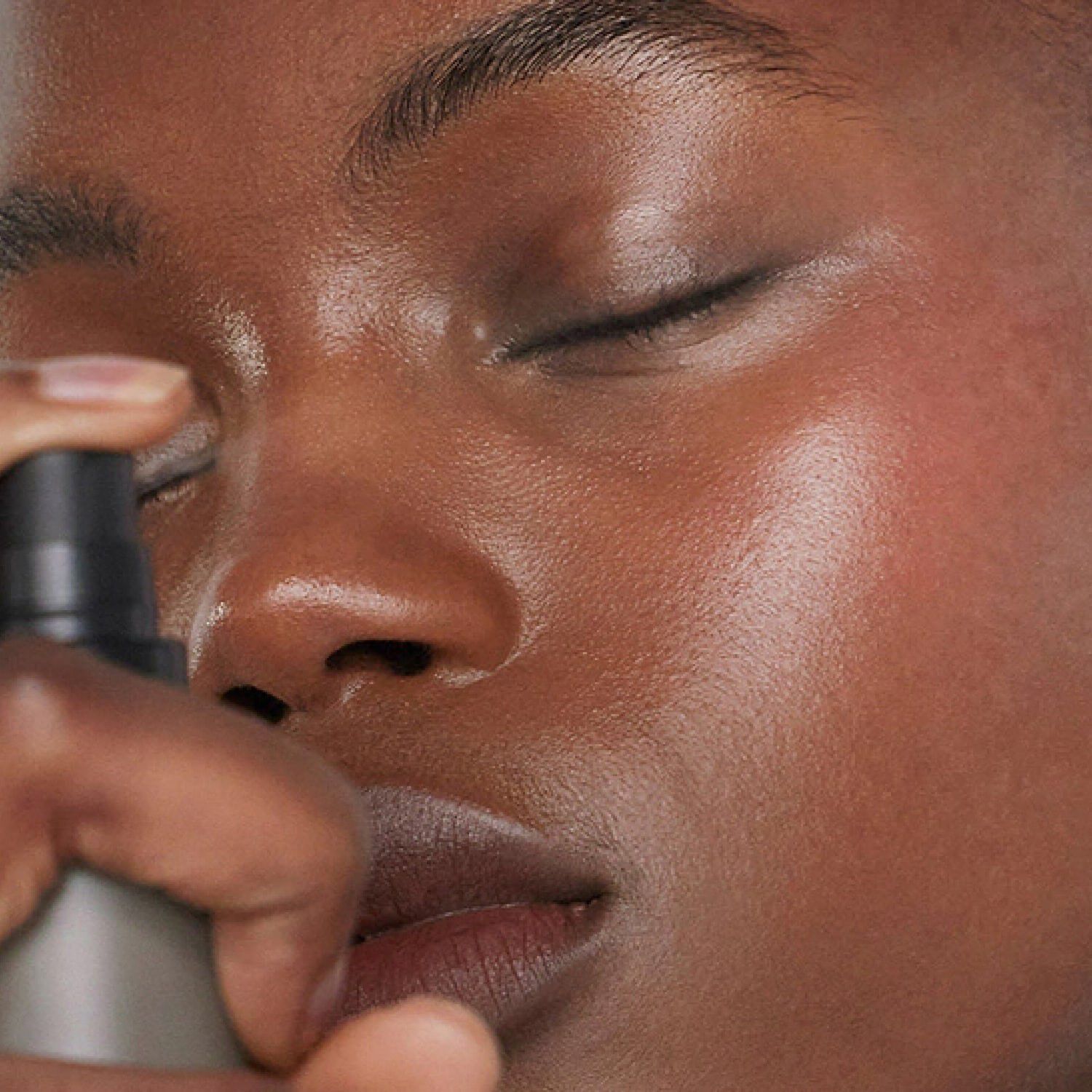 Face Setter - L&aring;ngvarig hybrid-setting spray