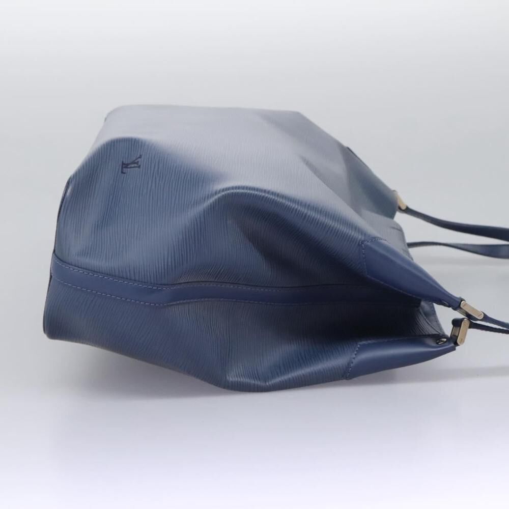 Louis Vuitton Mandara