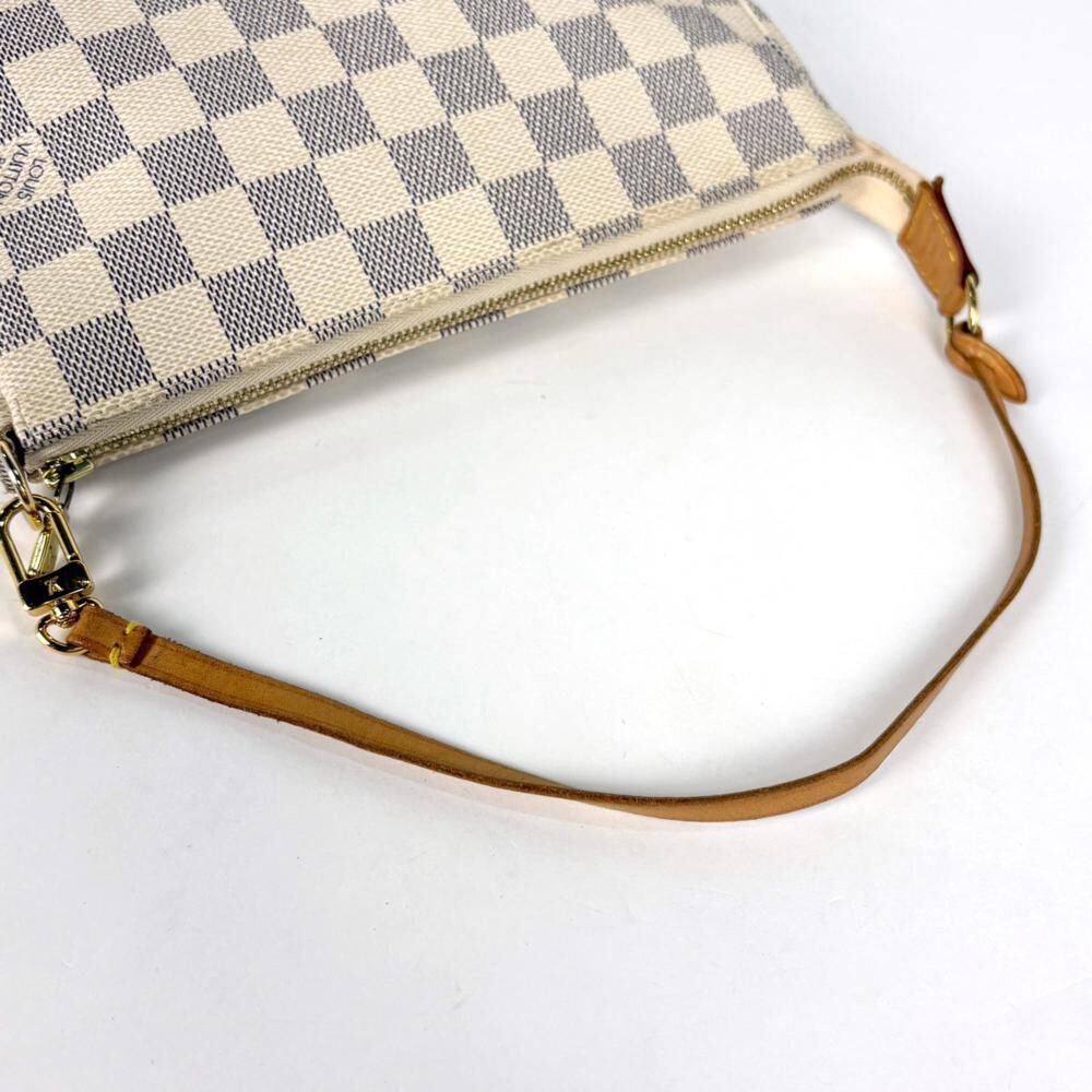 Louis Vuitton Pouch