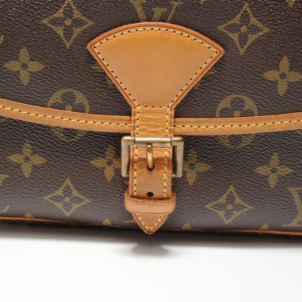 Louis Vuitton Sologne