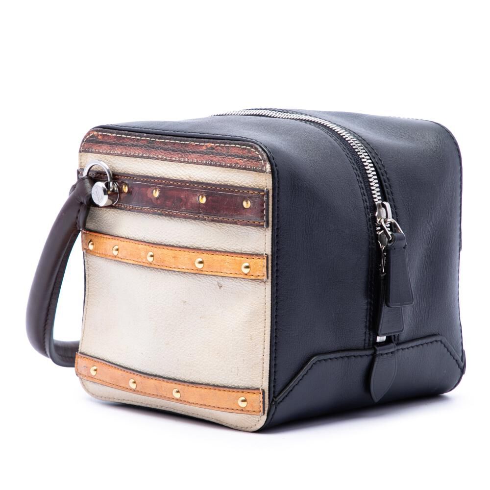 Louis Vuitton Pouch