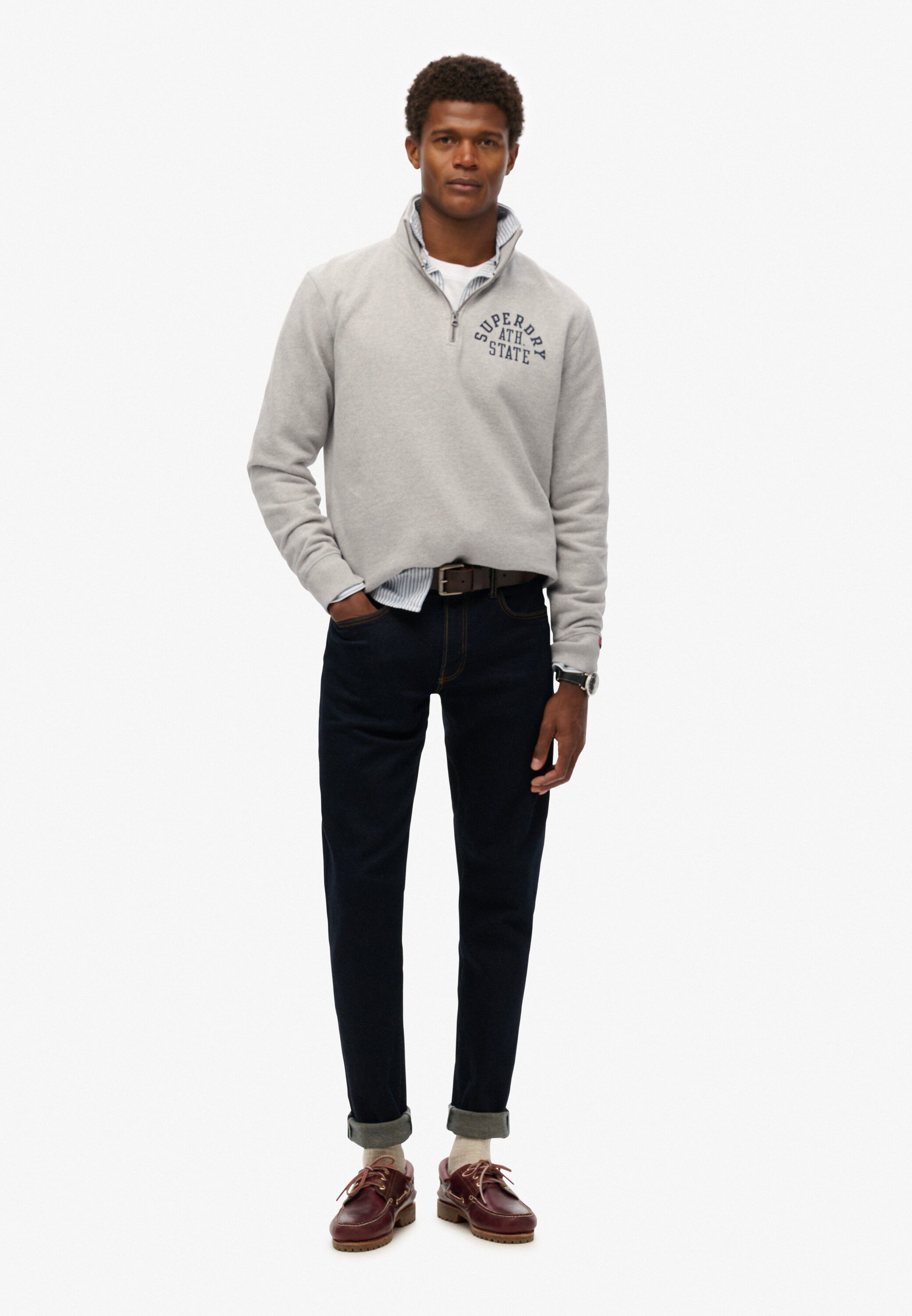 ATHLETIC ESS HALF ZIP