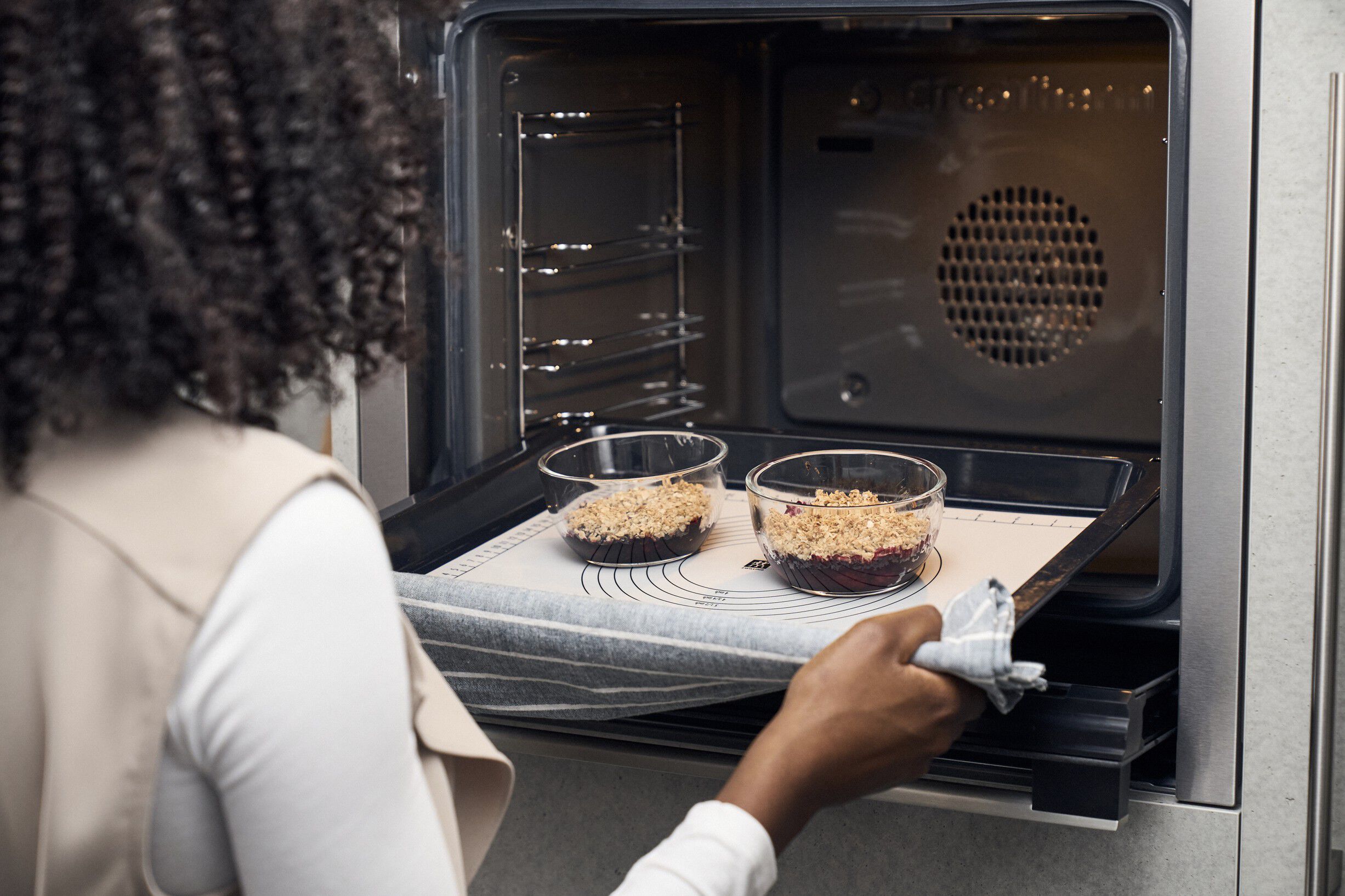 Fresh & Save BOWLS Vakuumsk&aring;lset S/M/L / 6-st, Glas, transparent-vit