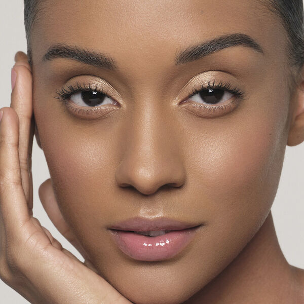 Impeccable 24HR Blurring Matte Setting Spray - Fixeringsspray