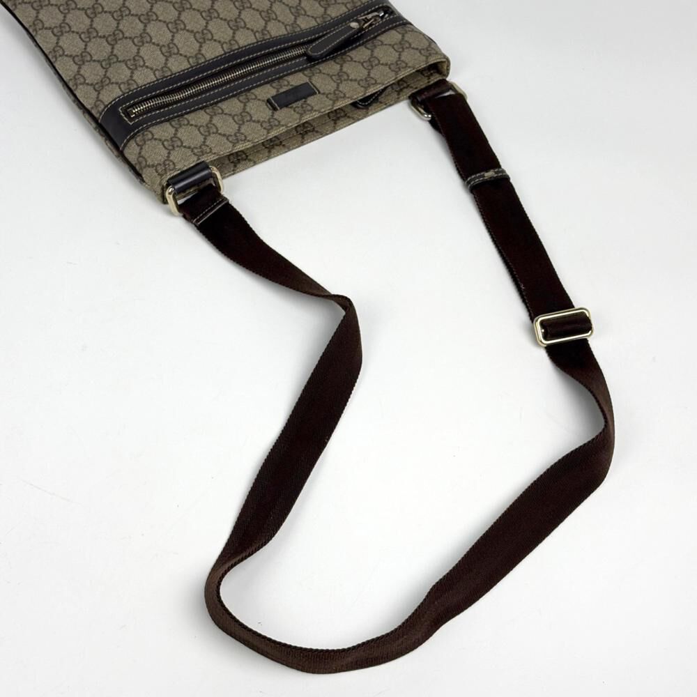 Gucci Shoulder Bag