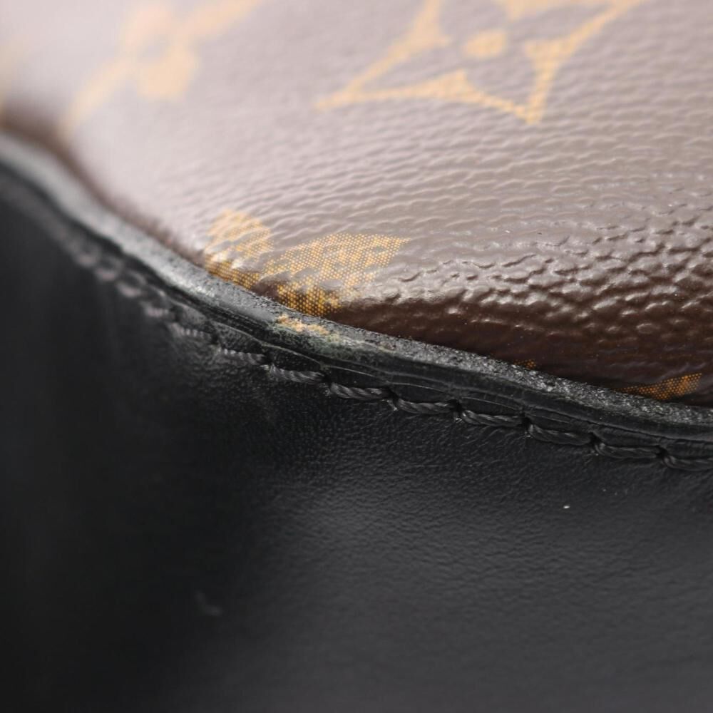 Louis Vuitton Crossbody Bag