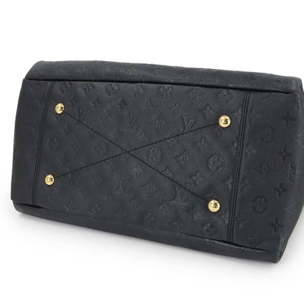 Louis Vuitton Artsy