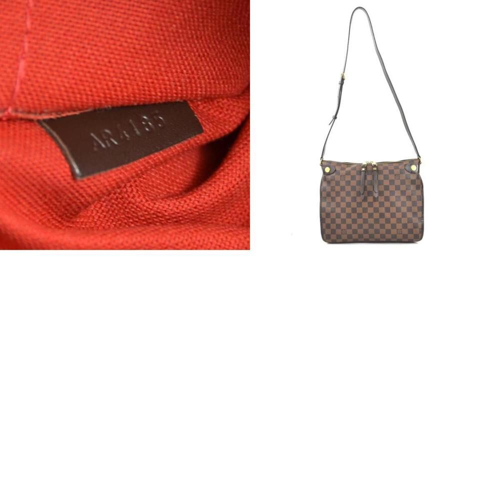 Louis Vuitton Shoulder Bags