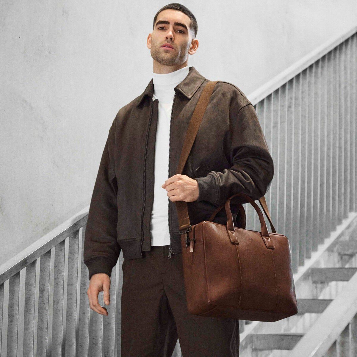 Ashtonmbg Laptop Bag