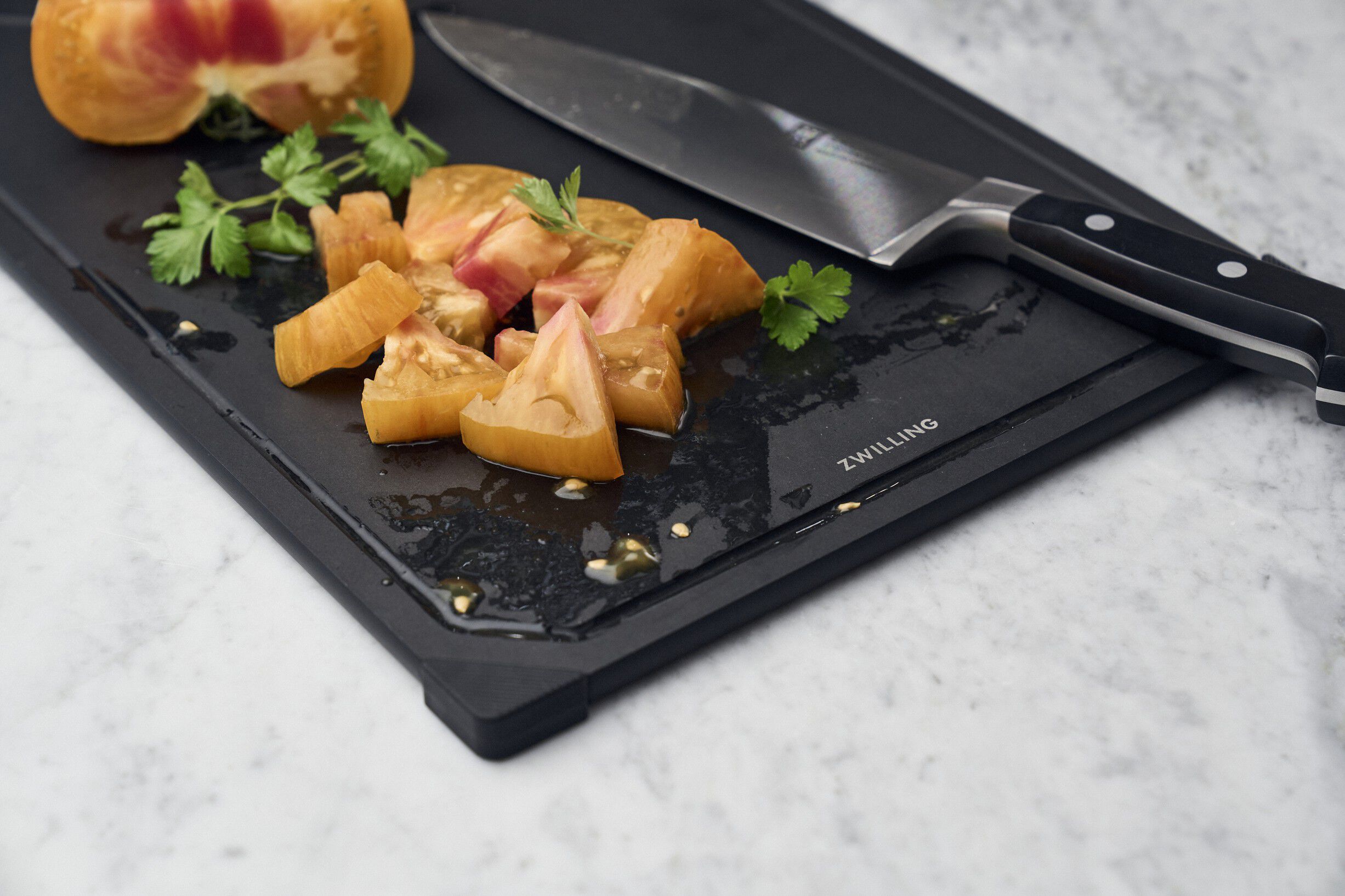 42 cm x 30 cm, Sk&auml;rbr&auml;dor, Svart