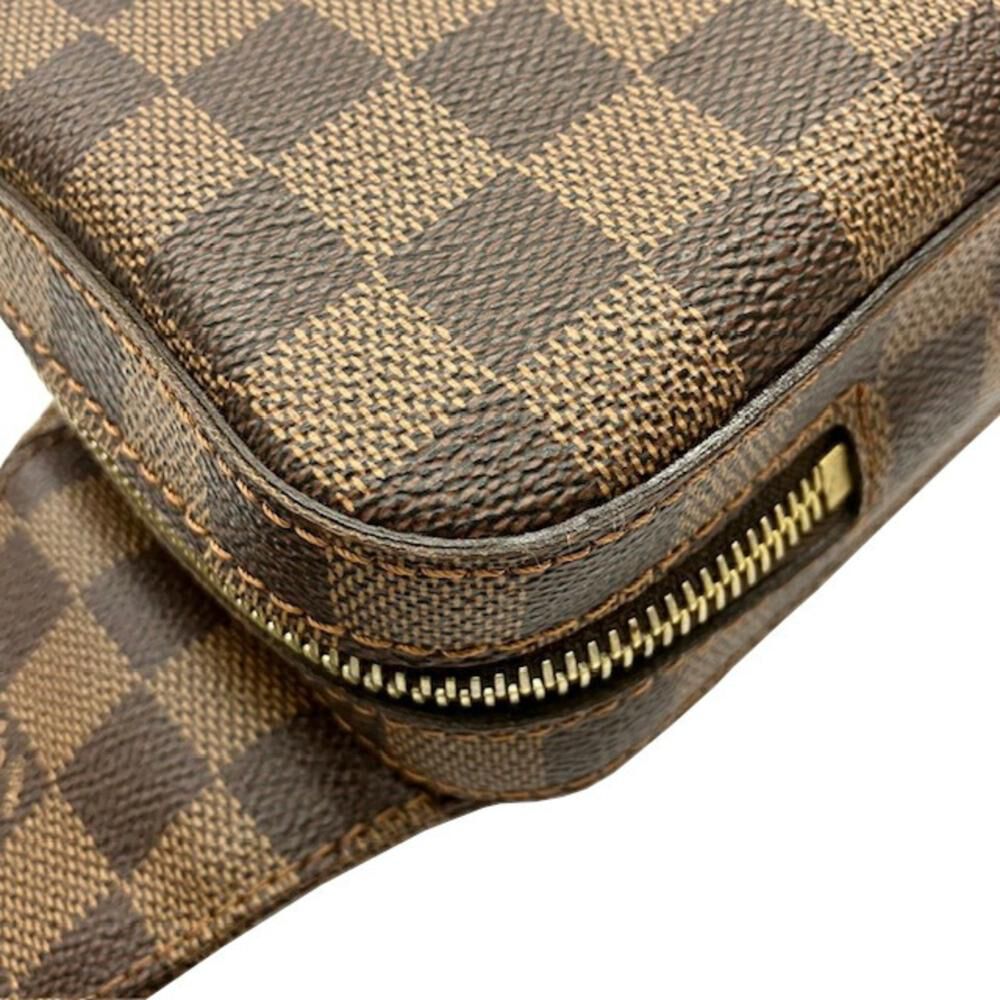 Louis Vuitton Shoulder Bags