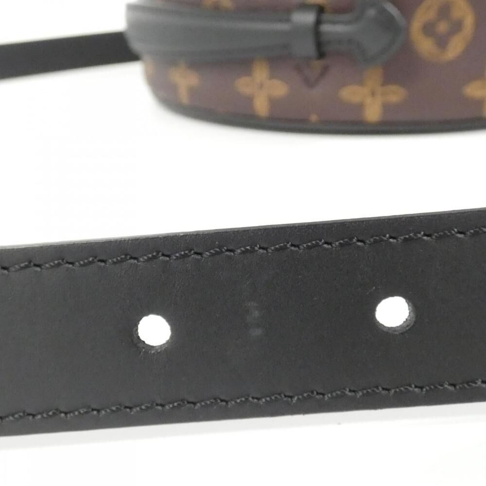 Louis Vuitton Shoulder Bags